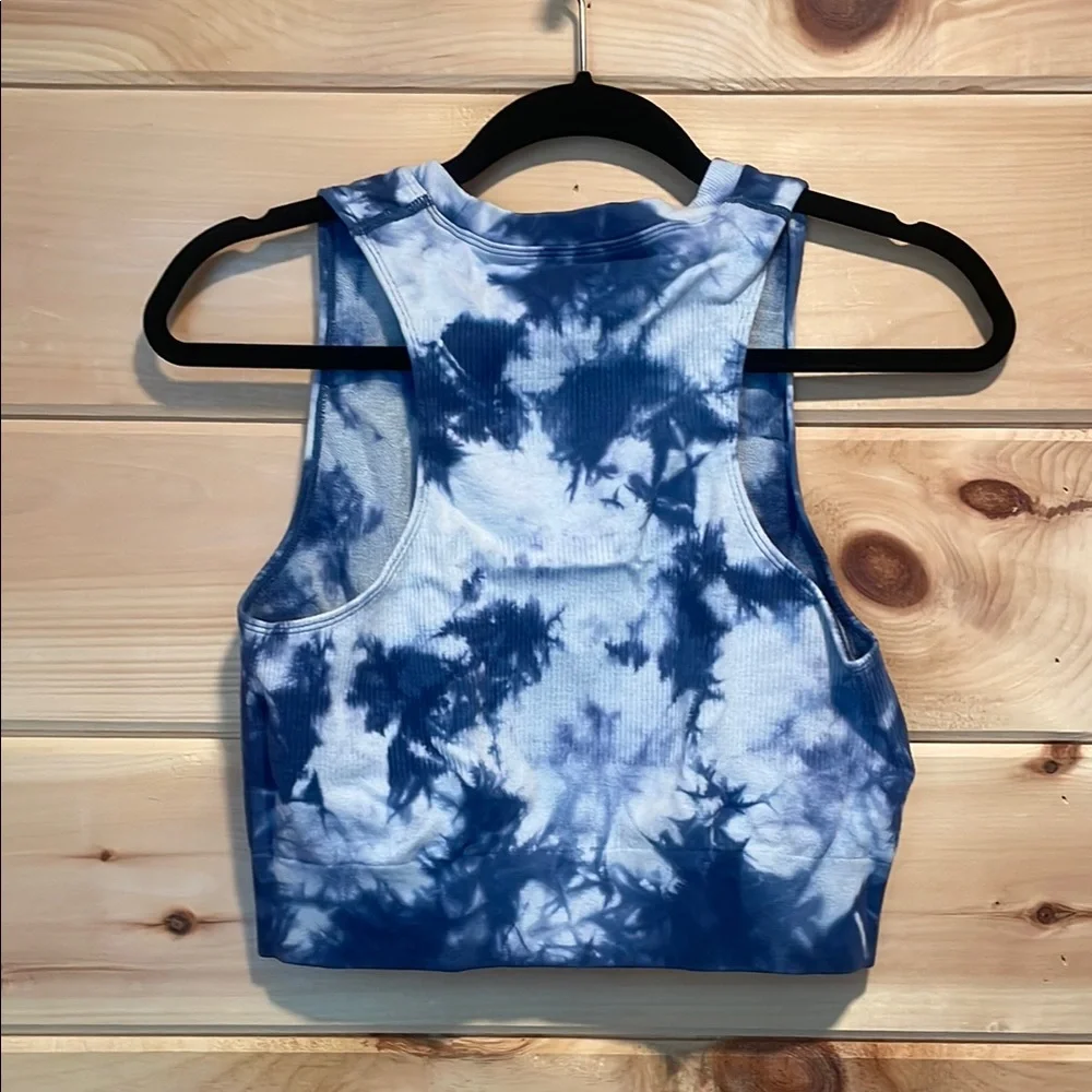 3/$12 Champion Blue Crop Tank Top Fitted - Picture 2 of 2